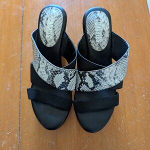 Style Charles Snakeskin Platform Sandals - Like New